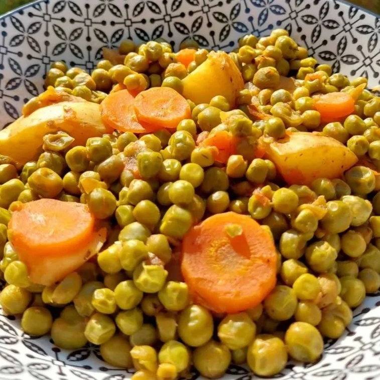 Greek Style Peas in Tomato Sauce